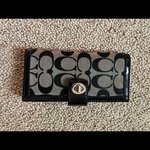 Coach wallet